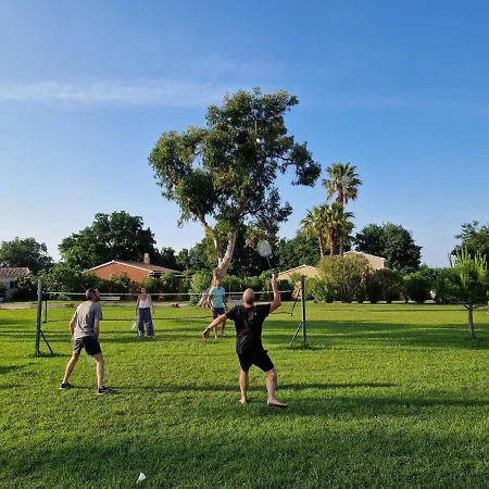Pinea Mare Aldeamento Turístico Poggio Mezzana