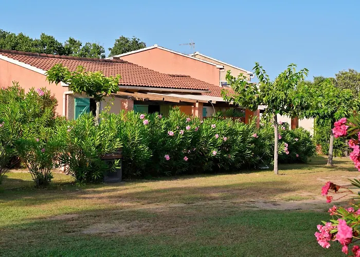 Pinea Mare Village de vacances 3*